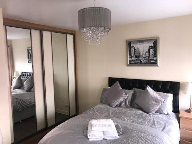Trinity Apartments Four 1-Bedroom Apts Waterford City Centre Eksteriør billede
